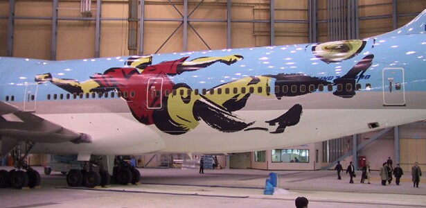 Flugzeug-Wrap- und Grafikfolien
