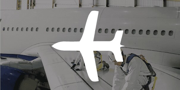 Beratung zur Absturzsicherung bei Arbeiten an Flugzeugen
