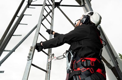 Einfach und sicher - Das neue 3M™ PROTECTA® Cabloc Drahtseil-Steigschutzsystem