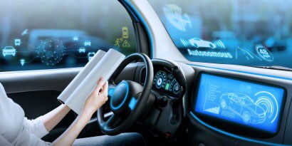 Warum Leichtbau? Das Herstellen eines Gleichgewichts zwischen sicheren, komfortablen Autos und Kraftstoffeffizienz