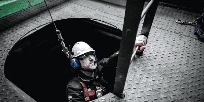 Beratung zu Arbeiten an hochgelegenen Arbeitsplätzen und in engen Räumen
