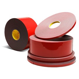 Produktfoto von Klebebändern auf Acrylatbasis für den Fahrzeugaußenbereich.