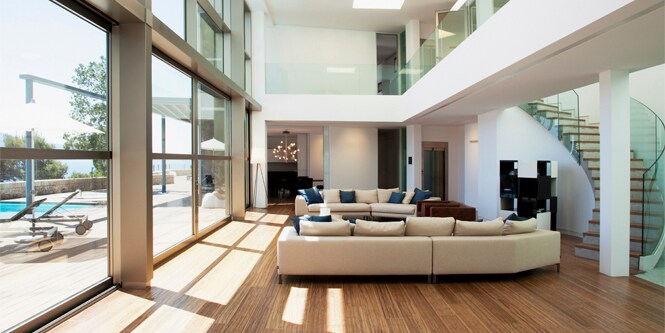 Wohnzimmer mit Glaswand
