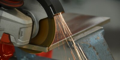Trennen von Metall
